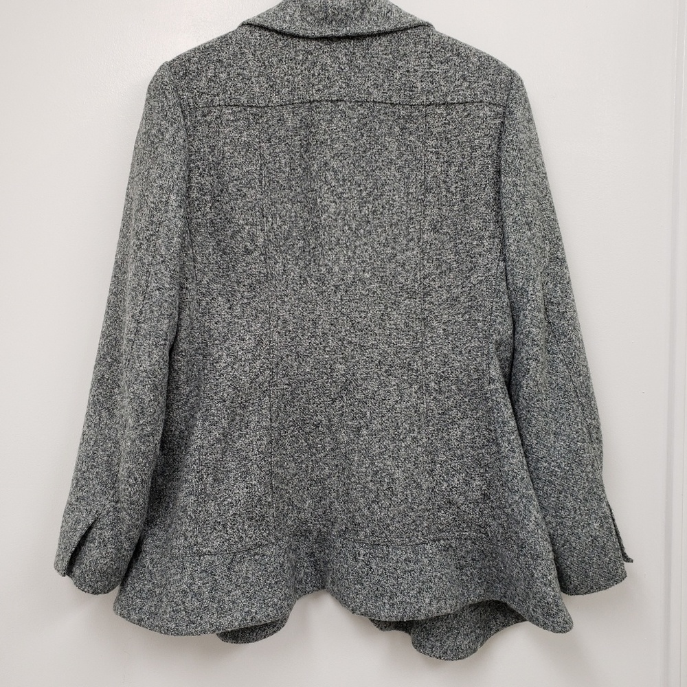 Coldwater Creek Classic Soft Gray Blazer Jacket. - Picture 2 of 6